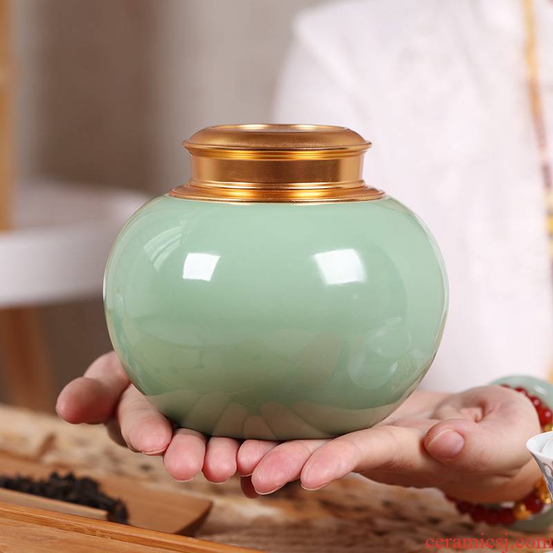 Creative celadon small caddy fixings ceramic seal tank storage tanks, green tea, black tea tea packaging storage POTS