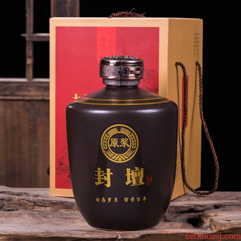 A kilo deacnter empty bottle 2 jins of 3 kg 5 jins of archaize of jingdezhen ceramic small jars home sealing liquor jugs