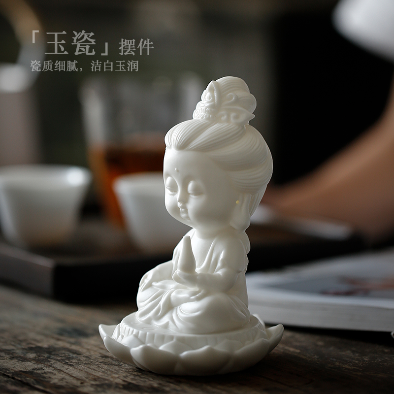 ShangYan car furnishing articles of Buddha ceramics handicraft lotus guanyin bodhisattva kung fu tea tea set zero pet accessories
