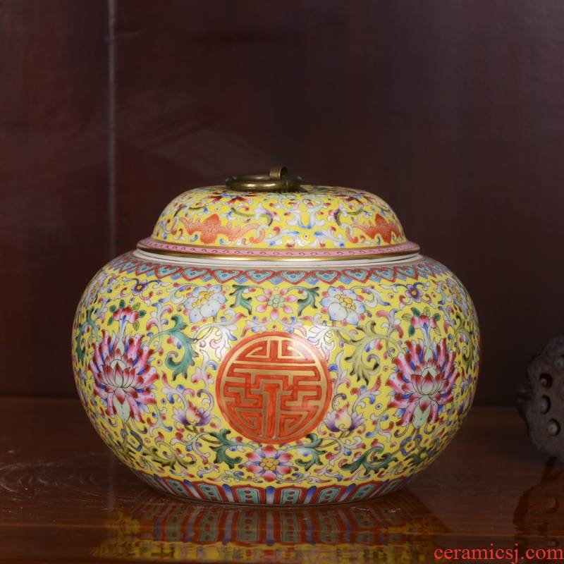 Jingdezhen ceramics high - end antique qianlong bound branch lotus powder enamel storage tank home furnishing articles caddy fixings sitting room