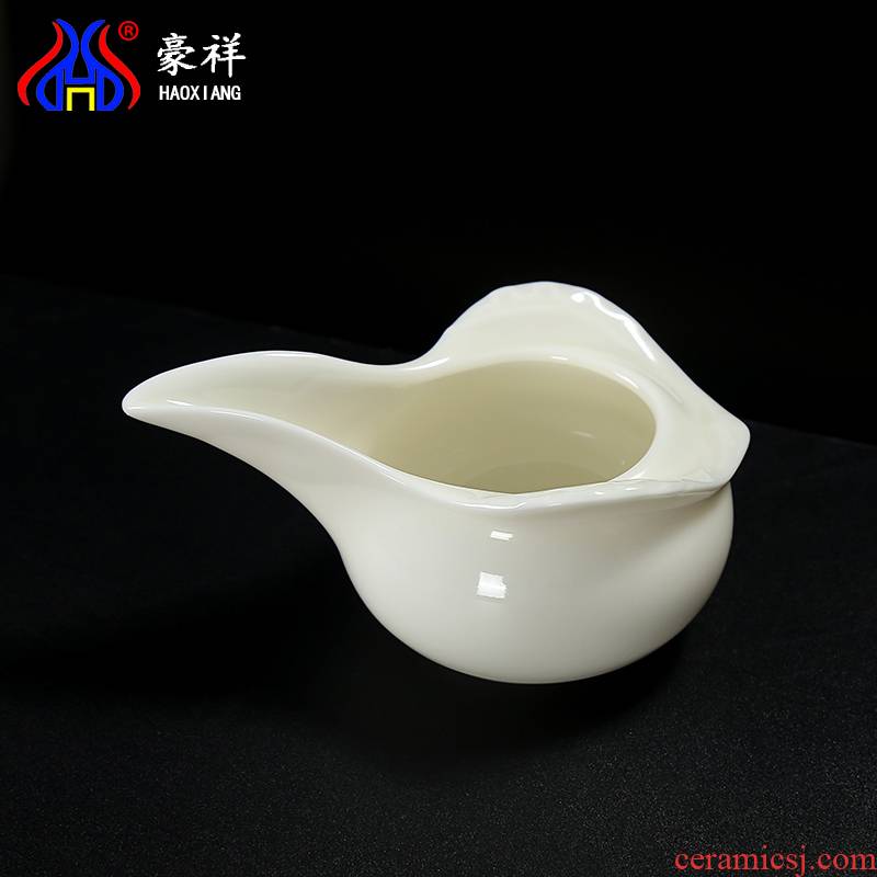 Howe auspicious jade white porcelain porcelain kung fu tea set the separator heat - resistant ceramic ivory white tea sea the beverage fair keller cup