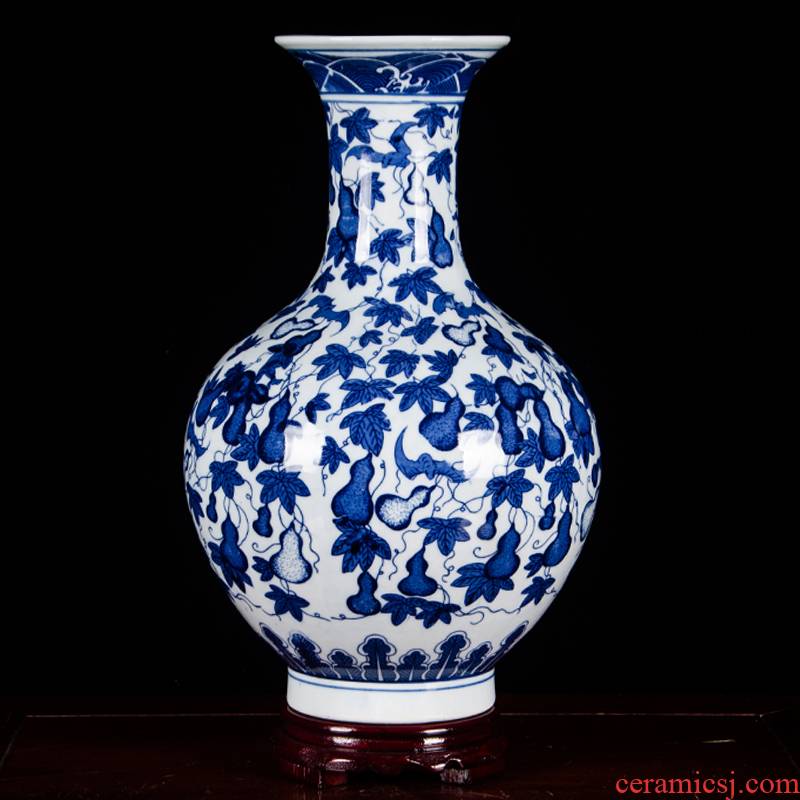 Jingdezhen ceramics vase furnishing articles flower arranging device q9 archaize sitting room of Chinese style household adornment of blue and white porcelain arts and crafts