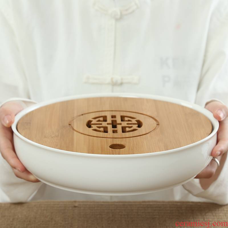Friend is bamboo ceramic tea tray was circular dry tea kunfu tea sea Japanese home office travel tea tray