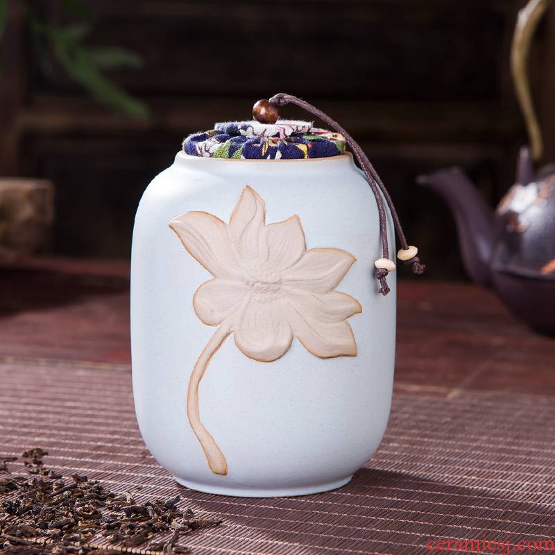 Jingdezhen embossed lotus checking ceramic tea caddy fixings warehouse sealed barrels of pu 'er tea to wake two POTS of cloth cover 4