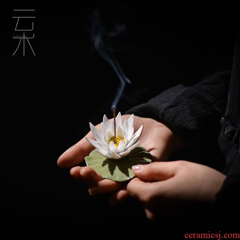Cloud incense inserted tea operation familiar hand knead furnishing articles lotus lotus lotus flower ceramic can raise the white lotus flower water lily