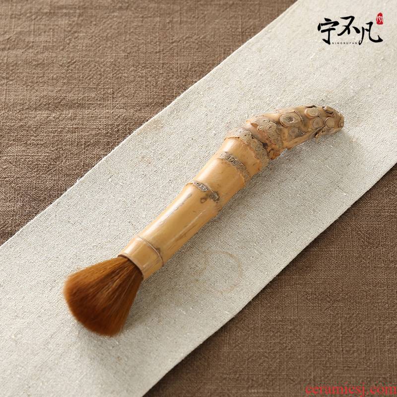 Rather uncommon YangHuBi brush pen tea tea tea accessories bamboo ebony claw chicken wing ceramic tea