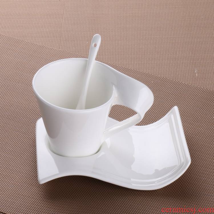 The downtown home European cup of office coffee cup of pure white ceramic keller cup breakfast cup can match The bottom plate