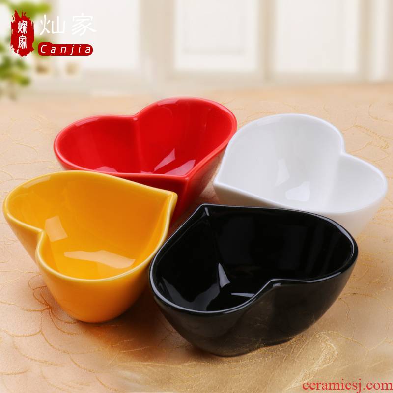 Ceramic bowl shaped bowl expressions using sweet snacks Japanese soup bowl love candy dish bowl bowl of noodles bowl bowl