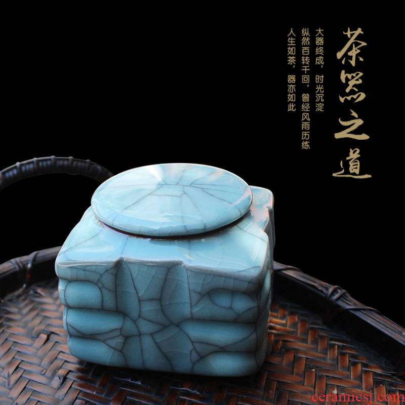 Oujiang longquan celadon jade caddy fixings heald elder brother up with ceramic pot melon and fruit snacks sugar pot Chinese move storage tanks