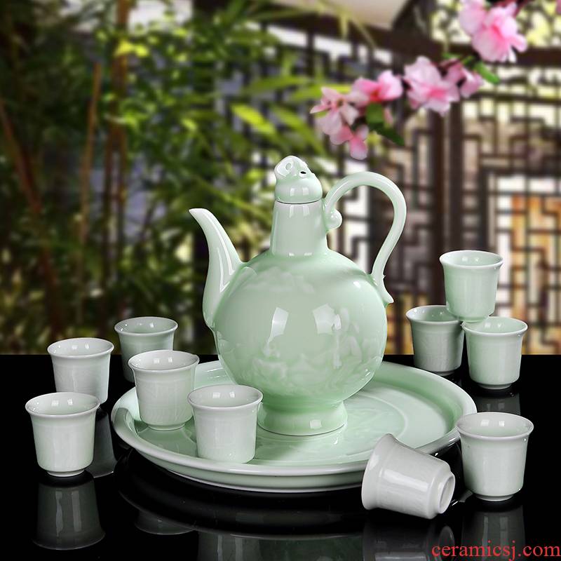 Jingdezhen ceramic liquor liquor wine longquan celadon home burn hip flask glass tray kit gift set