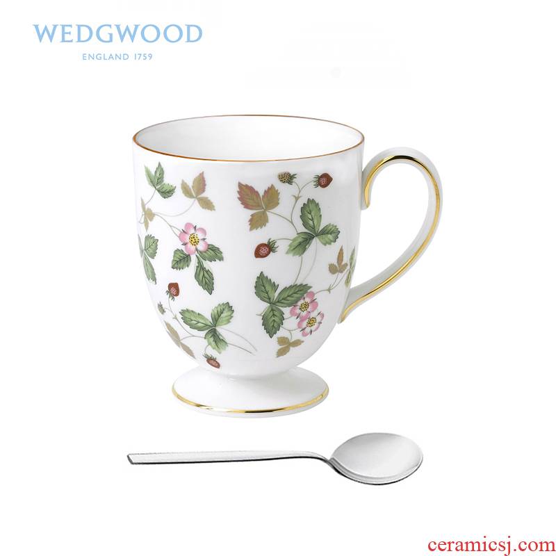 Wedgwood Wild Wild strawberries ipads porcelain high mark cup + WMF spoon is produced with a cup of milk cup