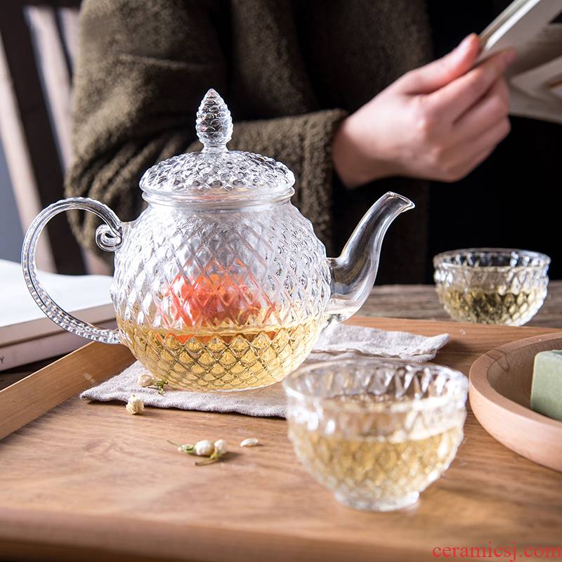 Porcelain soul home small transparent glass tea cup cold flower tea kettle baroque surface