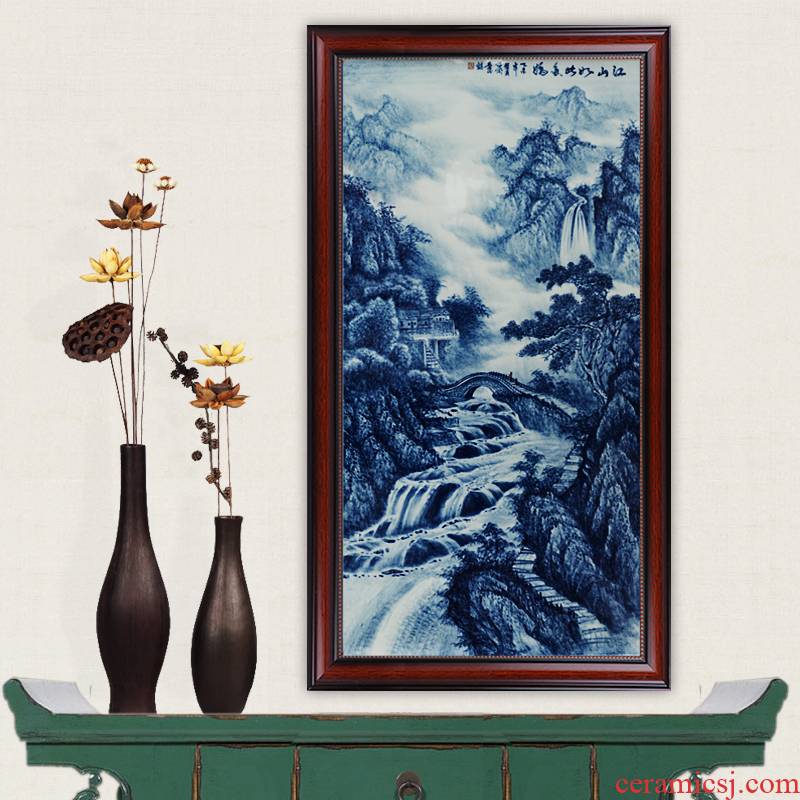Jingdezhen blue and white porcelain masterpieces by famous writers, hand - made ceramics jiangshan painting the living room so much jiao porcelain wooden partition process