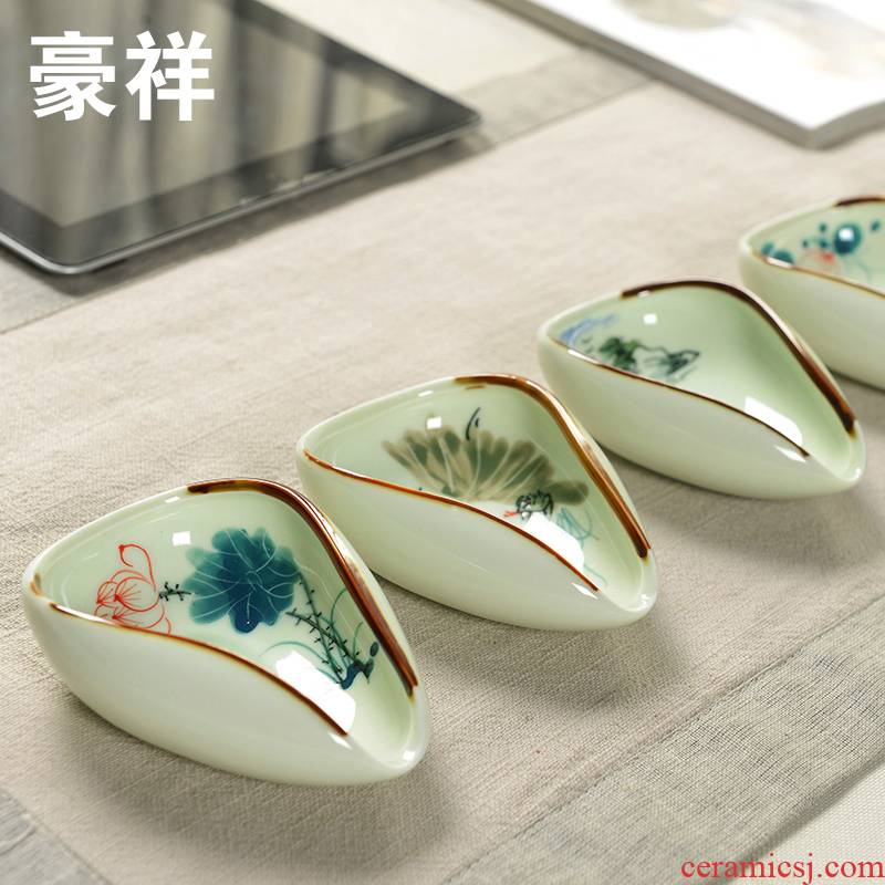 Howe auspicious hand - made celadon kung fu tea accessories tea appreciation tea holder teaspoon of tea, tea spoon, ceramic tea holder