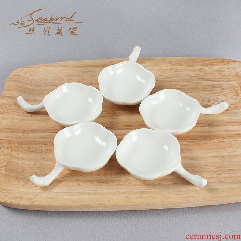 Pure white ceramic name plum amphibious chopsticks rack dynasty chopsticks chopsticks pillow gen means dish snack plate vinegar disc disc 5 only