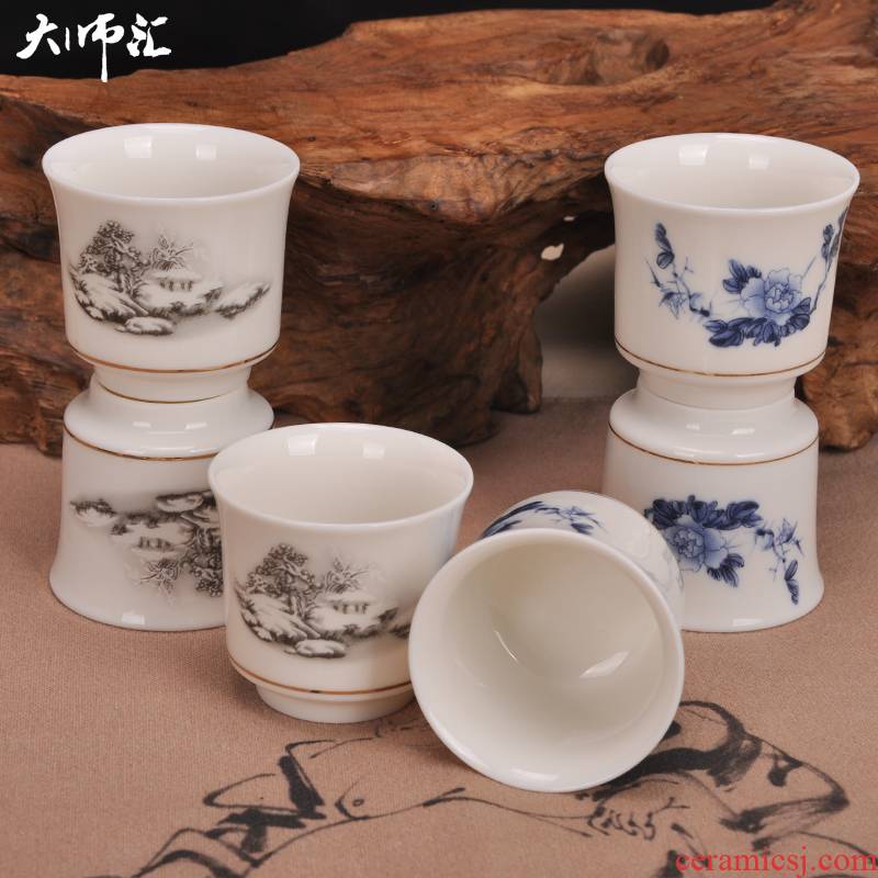 Jingdezhen ceramic glass small glasses a single two cups of black liquor cup small a small handleless wine cup cup Japanese liquor cup