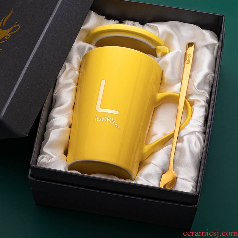 Creative mark drinking cup with cover letter ceramic cup coffee cup of men and women lovers cup household teaspoons of move trend