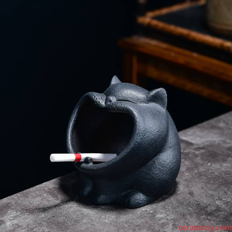 Cartoon ceramic ashtray creative move wind large home office European fashion ashtray