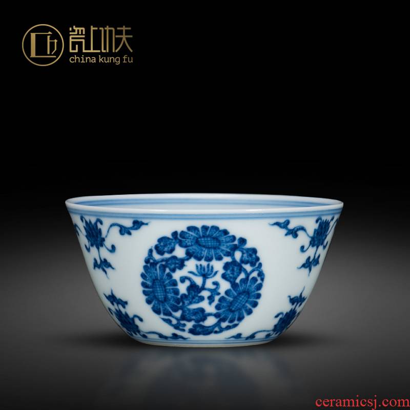 Jingdezhen blue and white porcelain tea set kung fu tea cup single cup of pure manual group by grain sample tea cup single CPU master pressure hand cup