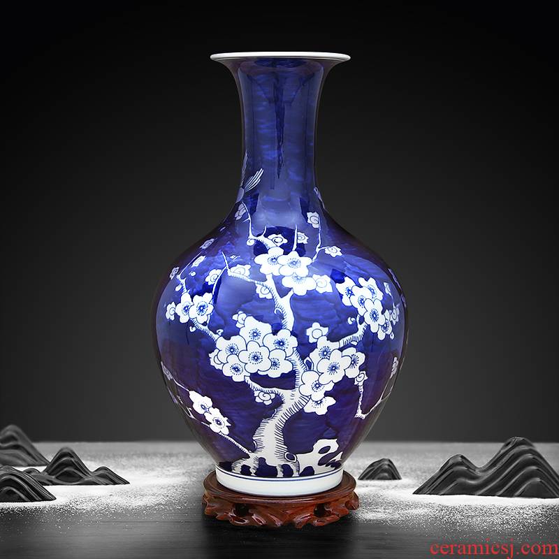Jingdezhen ceramic hand - made blue ice name plum bottle handicraft furnishing articles sitting room porch hotel club house decoration