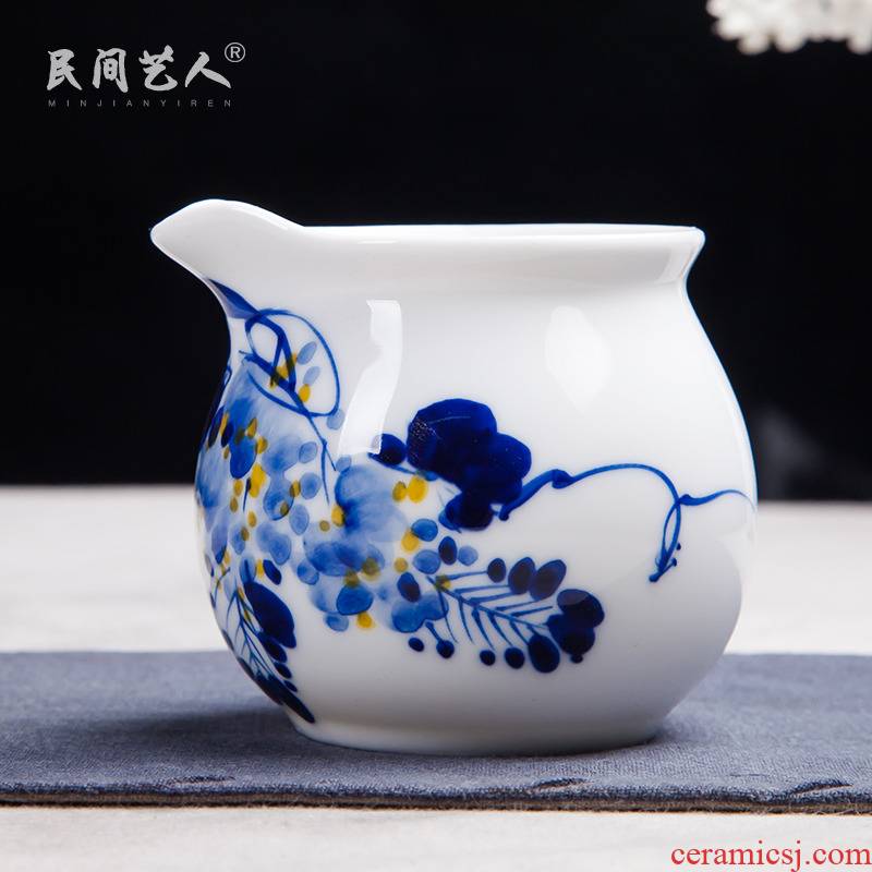 Jingdezhen ceramic blue and white wistaria manual hand - made kung fu tea set fair fair keller cup and cup tea ware