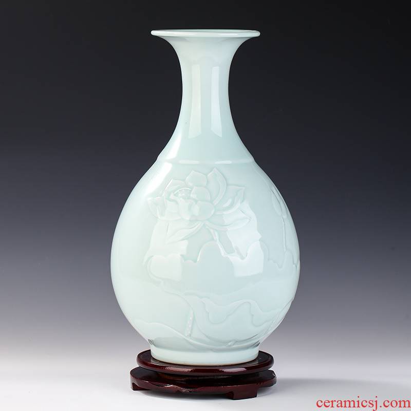 Jingdezhen ceramic furnishing articles manually shadow blue glaze antique vase Chinese sitting room adornment wine rich ancient frame furnishing articles