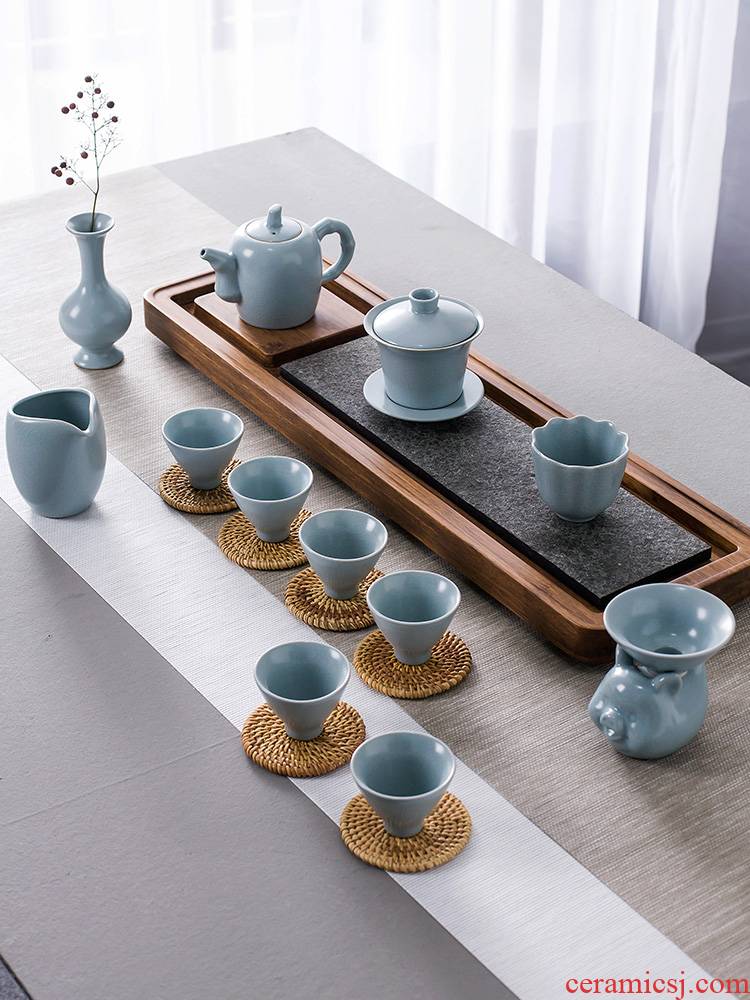 And your up kung fu tea set household jingdezhen ceramic teapot tea pot lid bowl of a complete set of tea cups