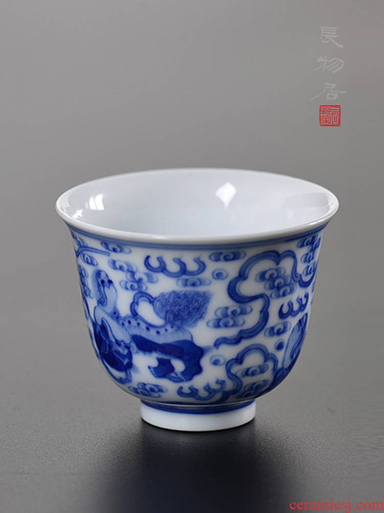 Offered home - cooked hand - made silk blue lion grain sample tea cup in jingdezhen ceramic cups porcelain industry company in overall province