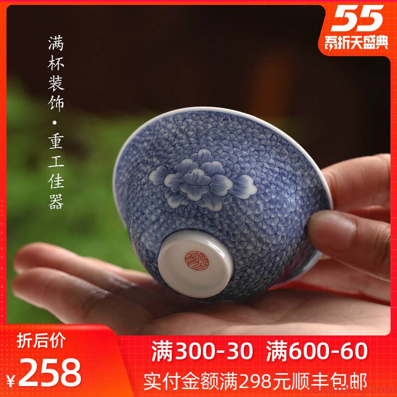 Bright product jingdezhen blue and white porcelain cups from the single ceramic tea set pure manual master cup sample tea cup bowl