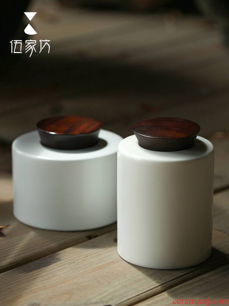 White porcelain ceramic seal caddy fixings receives fresh tea boxes portable travel wooden cover small jar tea boxes