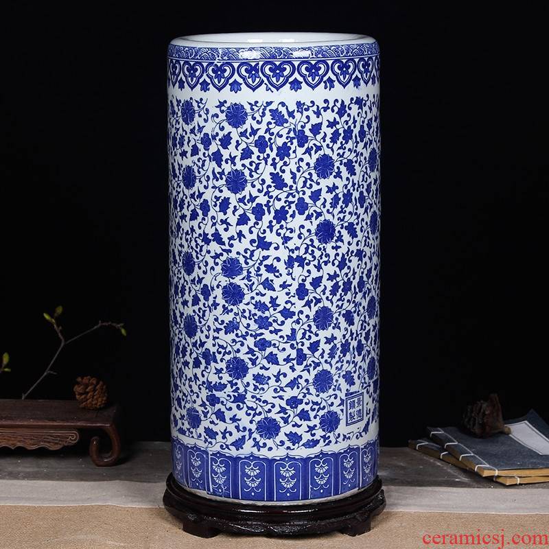 Jingdezhen ceramics quiver to receive a cylinder with the scrolls of calligraphy and painting of the blue and white porcelain vase tube study painting and calligraphy furnishing articles