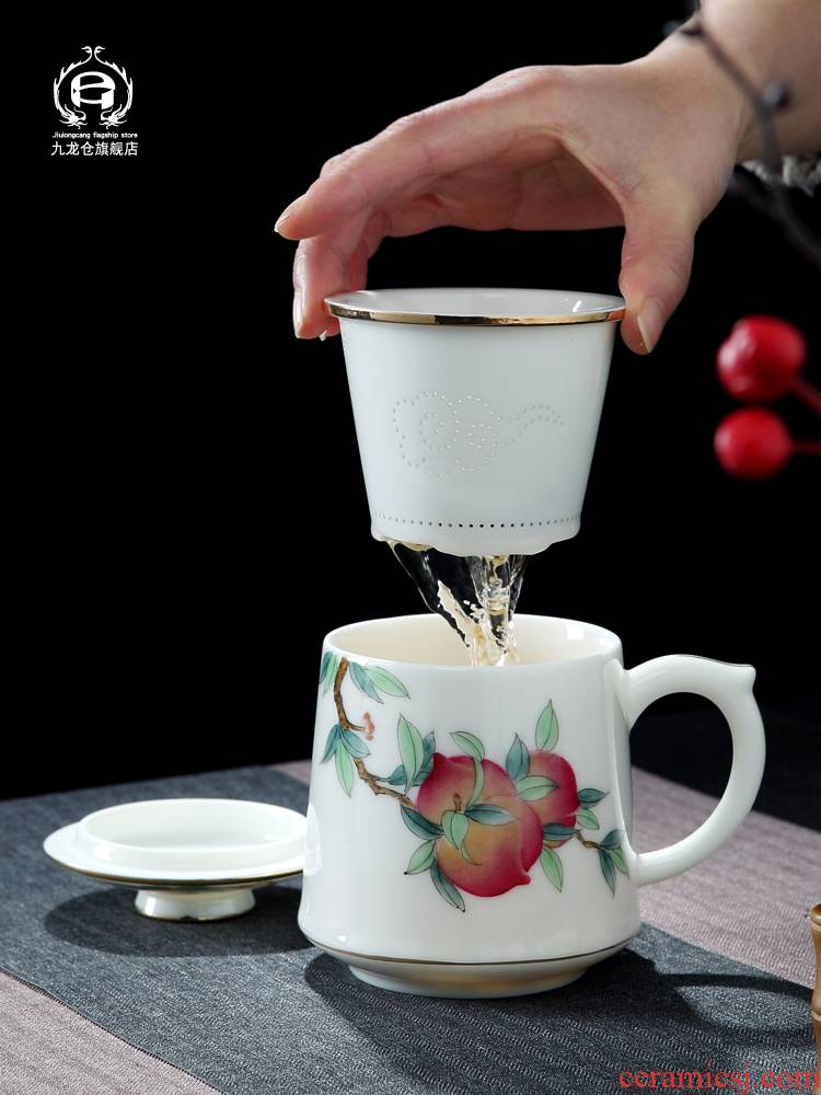 Jingdezhen suet jade tea cup with handle office cup tea separation filter ceramic paint the big cups