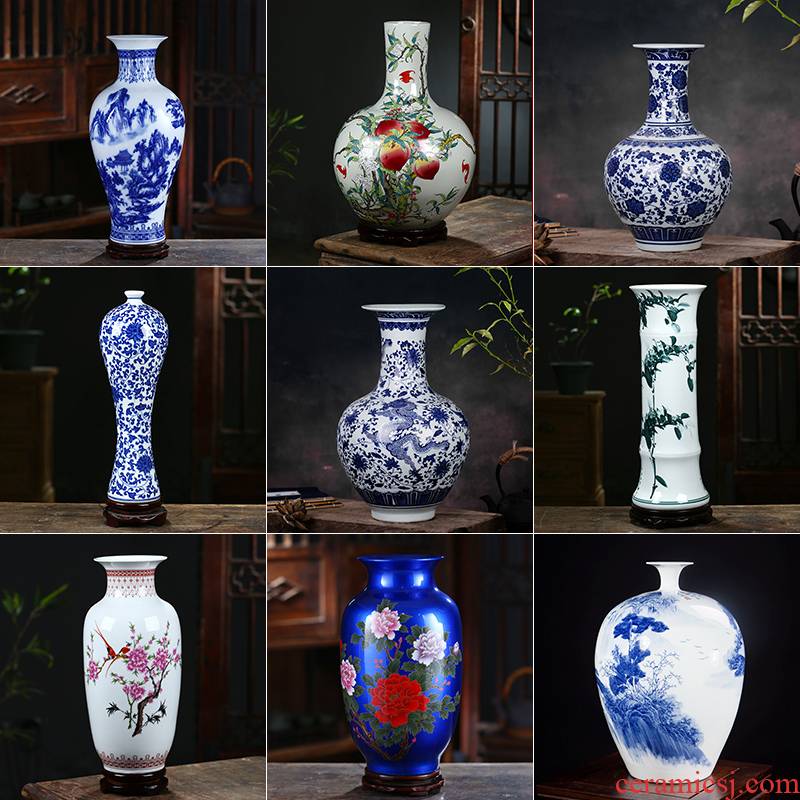 Chinese antique blue and white porcelain of jingdezhen ceramics is increasing in study lucky bamboo flower arranging dried flower vase, the sitting room porch place