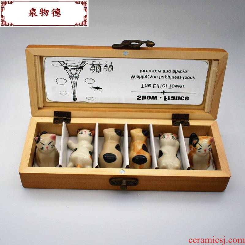 The Boxes of Japanese ceramic cat doesn a set of six kittens chopsticks chopsticks chopsticks frame of the content