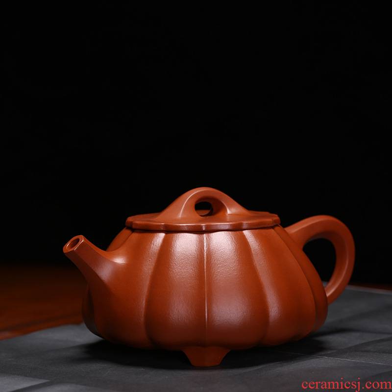 The teapot yixing masters are it stone gourd ladle of pure manual undressed ore kung fu tea sets tea cup teapot