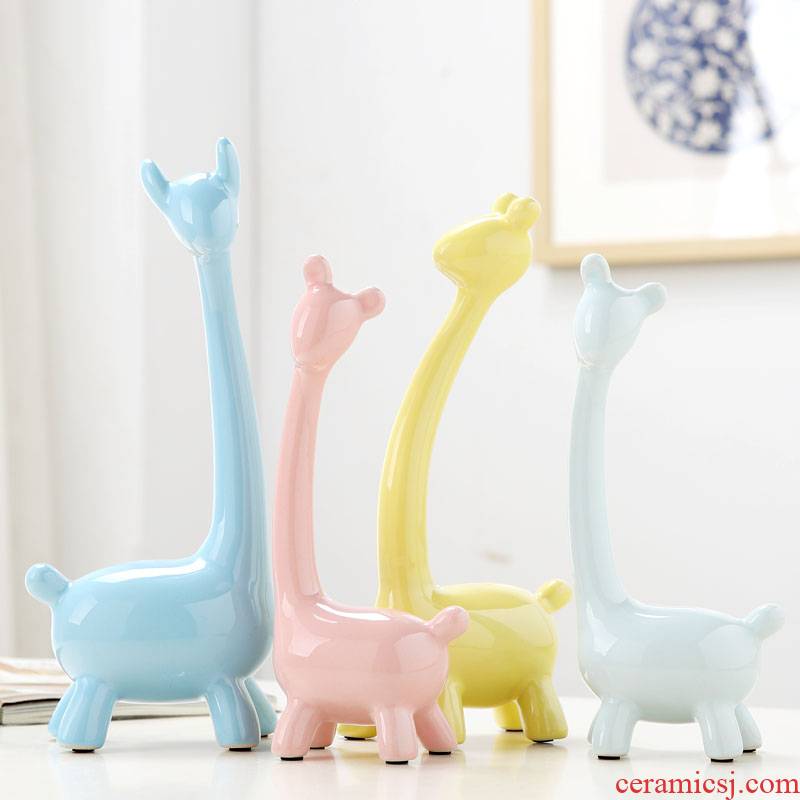 Ceramic handicraft animals. A giraffe a family home decoration desktop place adorn wine porch four furnishing articles