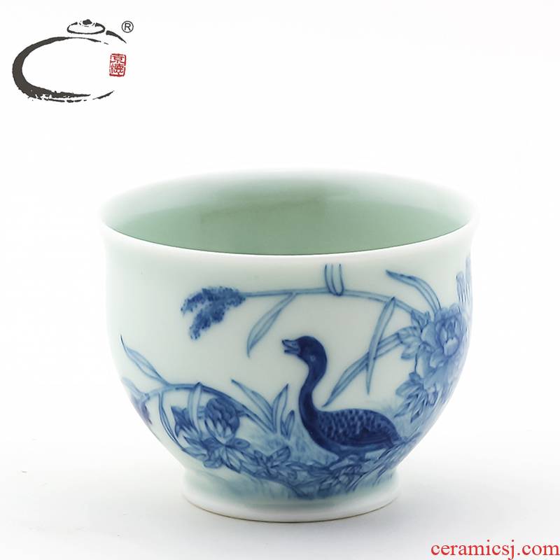 And auspicious system hand - made sample tea cup jingdezhen blue And white porcelain cup bowl manually kung fu tea cup