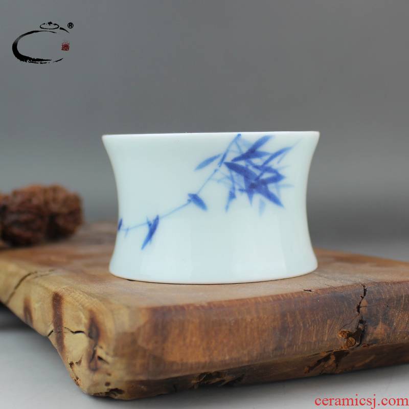 And auspicious jing DE collection jingdezhen blue And white bamboo cup hand - made ceramic kung fu tea cup sample tea cup masters cup