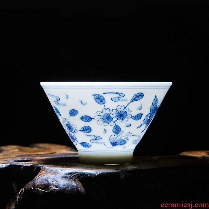 Jingdezhen ceramic hand - made hat cup kung fu tea set sample tea cup master cup personal cup small bowl with a single CPU