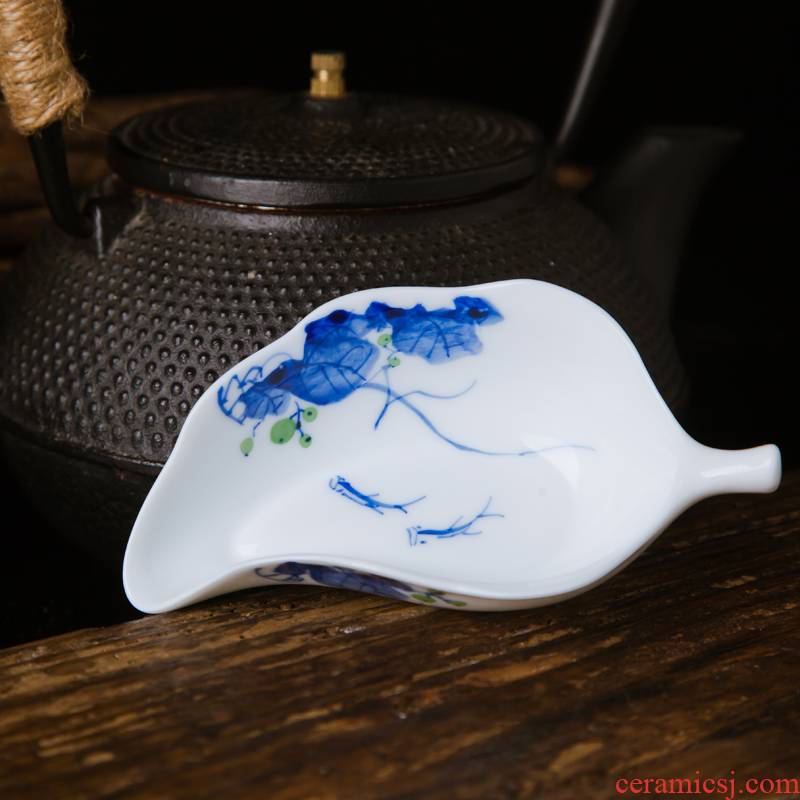 Shovel hand - made of blue and white porcelain of jingdezhen ceramic tea set tea tea holder is kung fu tea tea accessories tea tea spoon