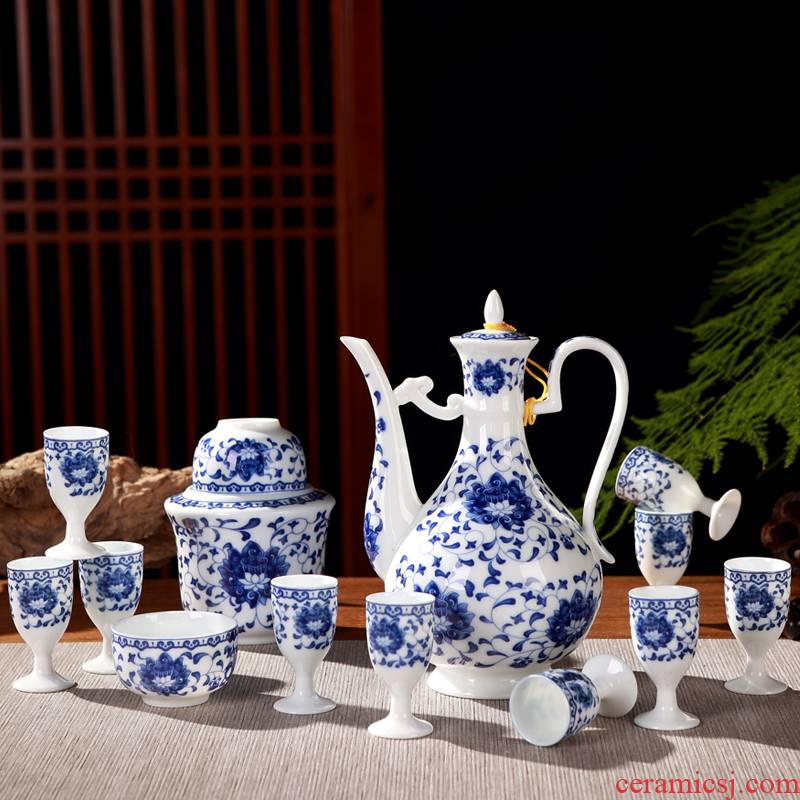 Jingdezhen ceramic wine suits for domestic Chinese rice wine liquor of a complete set of wine glass temperature hot wine pot liquor cup