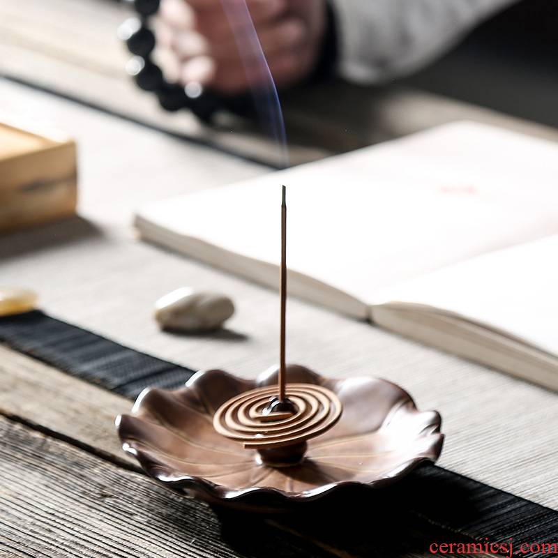 Aromatherapy furnace incense plate line present ceramic plug-in household indoor incense seat double use incense coil lie antique incense incense box