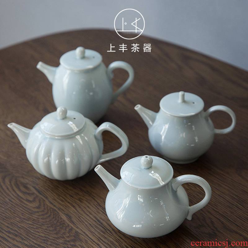 An Abundant ceramic teapot on small single pot of Japanese contracted household dehua ceramic celadon kung fu tea set gift move