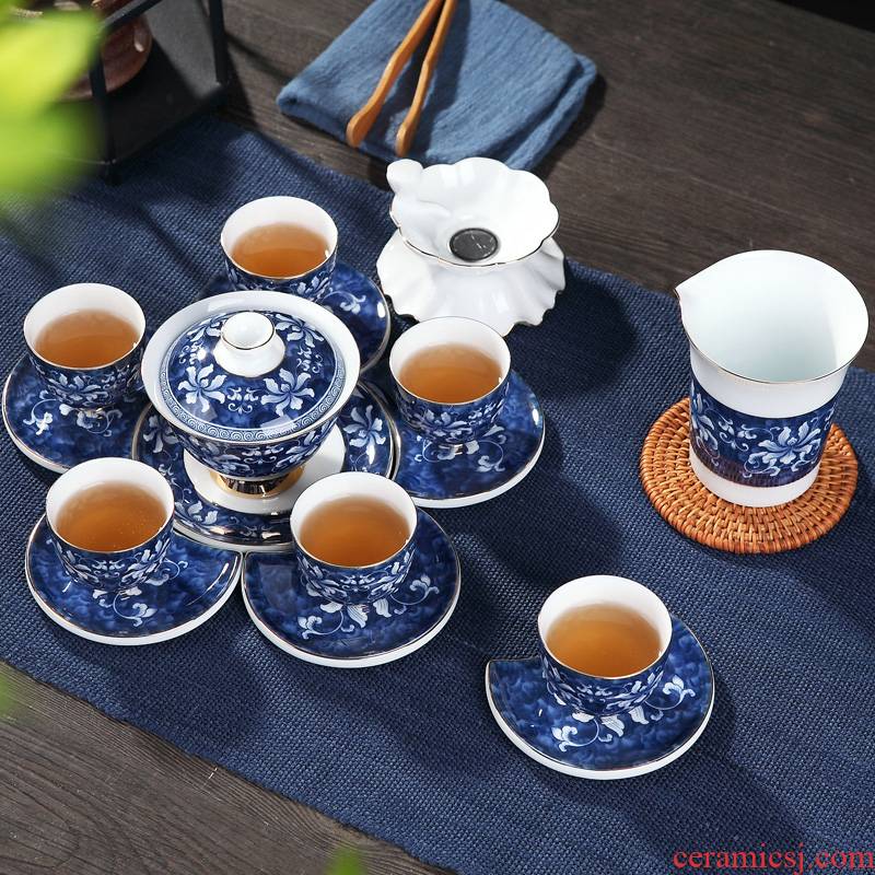 Jingdezhen ceramic tea set business gifts kung fu tea set a complete set of blue and white porcelain teapot up phnom penh gift box