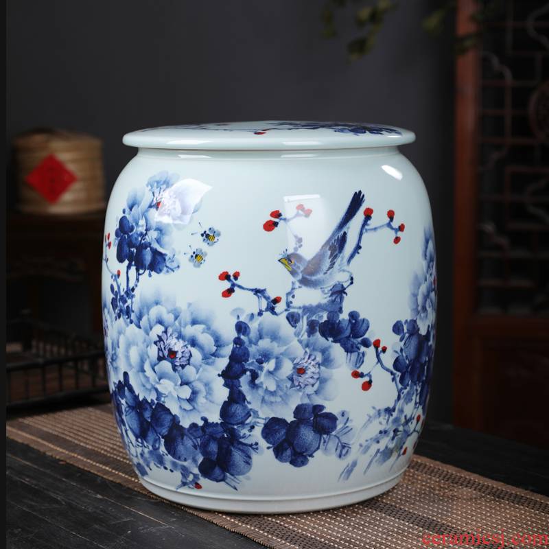 Hand made peony flowers and birds of blue and white porcelain tea pot queen with cover large capacity domestic king bulk storage tank