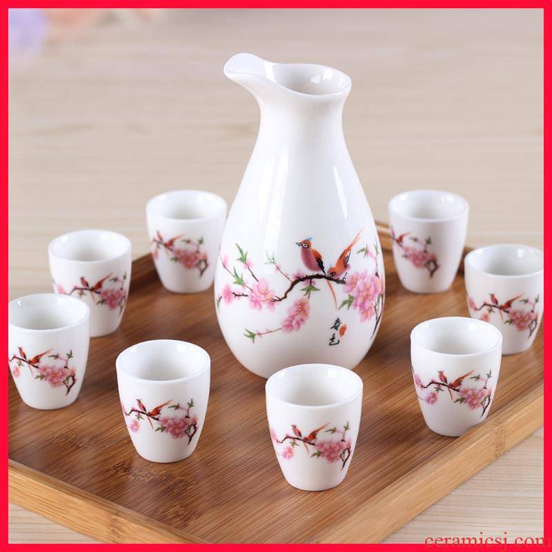 Small peach wine goblets mei Japanese cherry blossom put name plum fruit wine glass ceramic Chinese wind restoring ancient ways is a Small light wine
