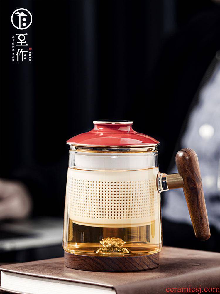 Auspicious tea cup of tea to separate office cup with cover glass ceramic bladder wooden household cup in hand