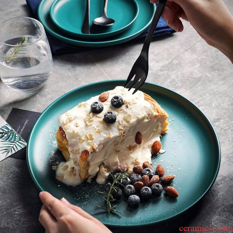 Nordic matte enrolled porcelain dinner plate, green household tableware round cake steak salad plate of pasta dishes