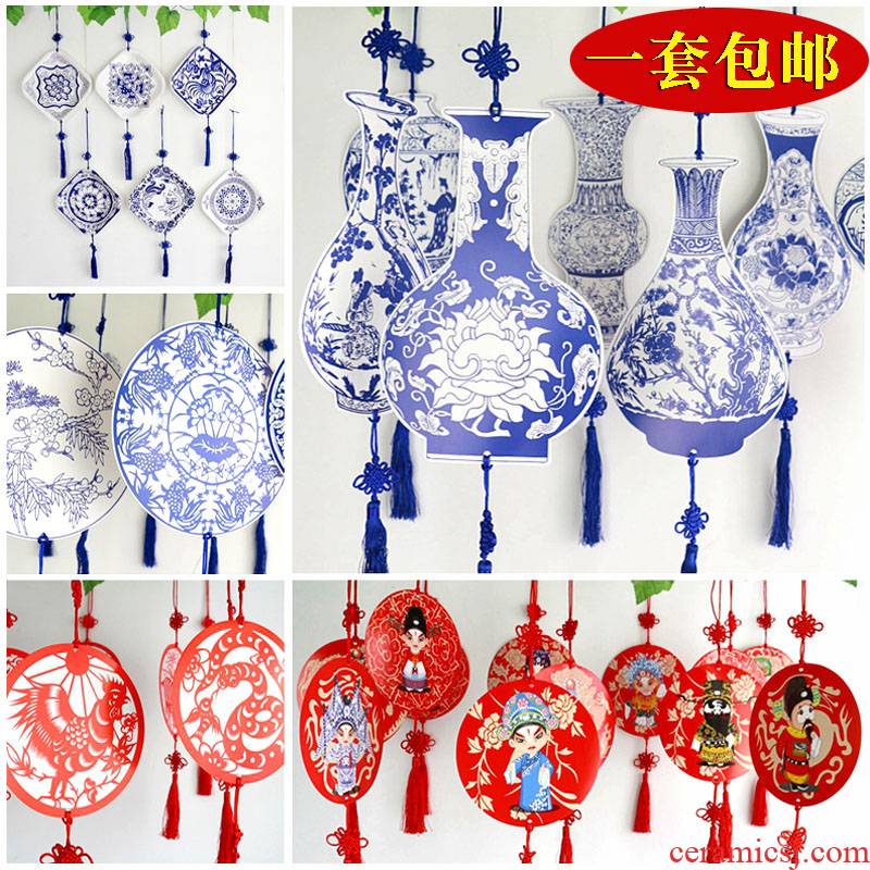 Bush jue kindergarten primary school classroom decoration paper plates of blue and white porcelain hang act the role of Chinese national wind restoring ancient ways air Sue