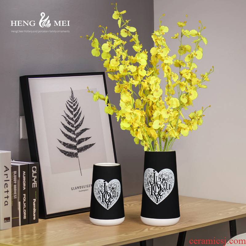 Ceramic vase floral decoration, black love flower arranging dried flowers sitting room decoration decoration flower arranging contracted and I gifts